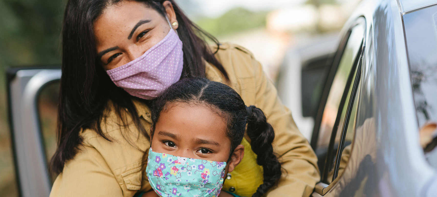 mother-daughter-masks-1257026639